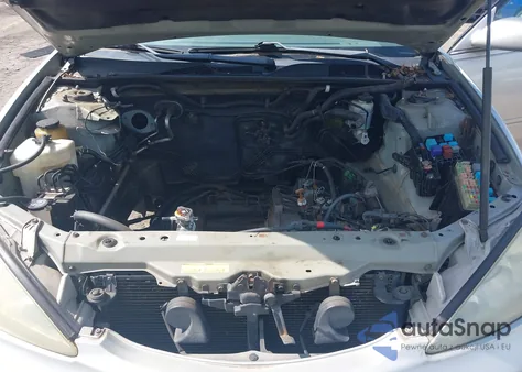 2006 Toyota Camry Le z USA, uszkodzony, nr VIN 4T1BE32KX6U147370